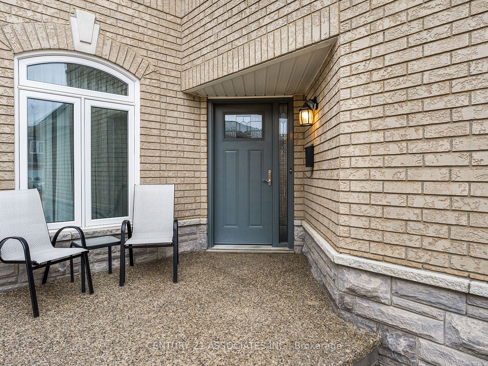 3379 Smoke Tree Road, Mississauga, ON L5N 7M4