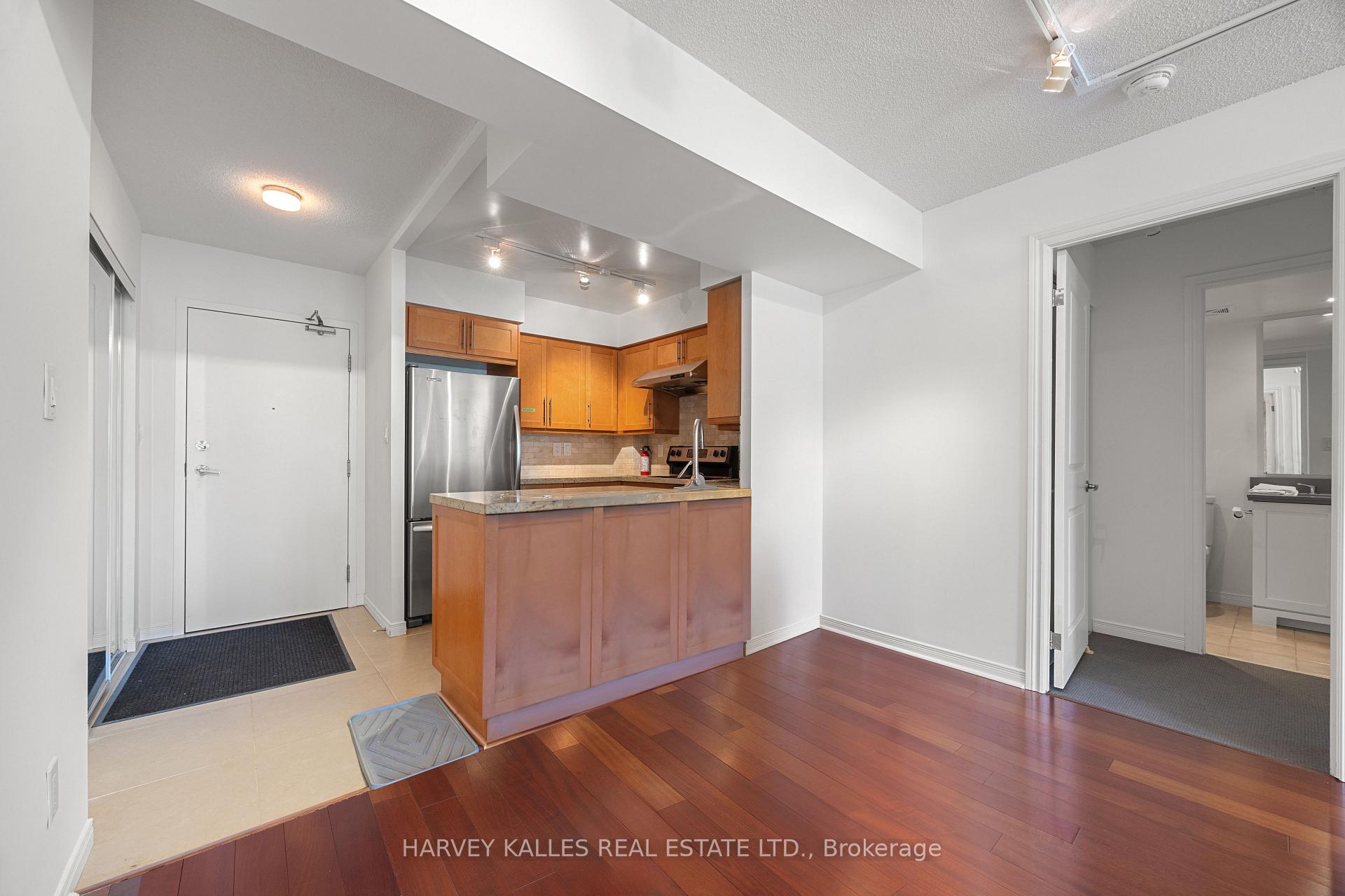 260 Merton Street 601