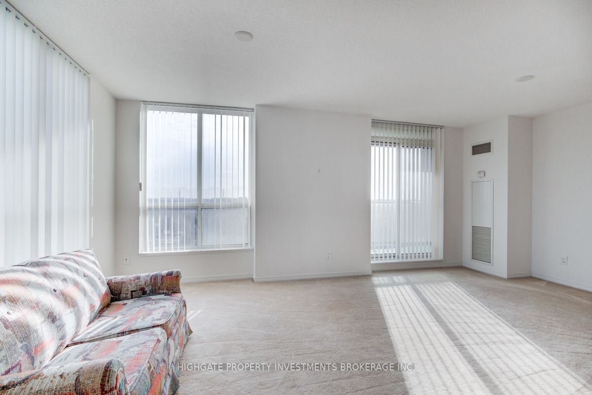 4889 Kimbermount Avenue, #804