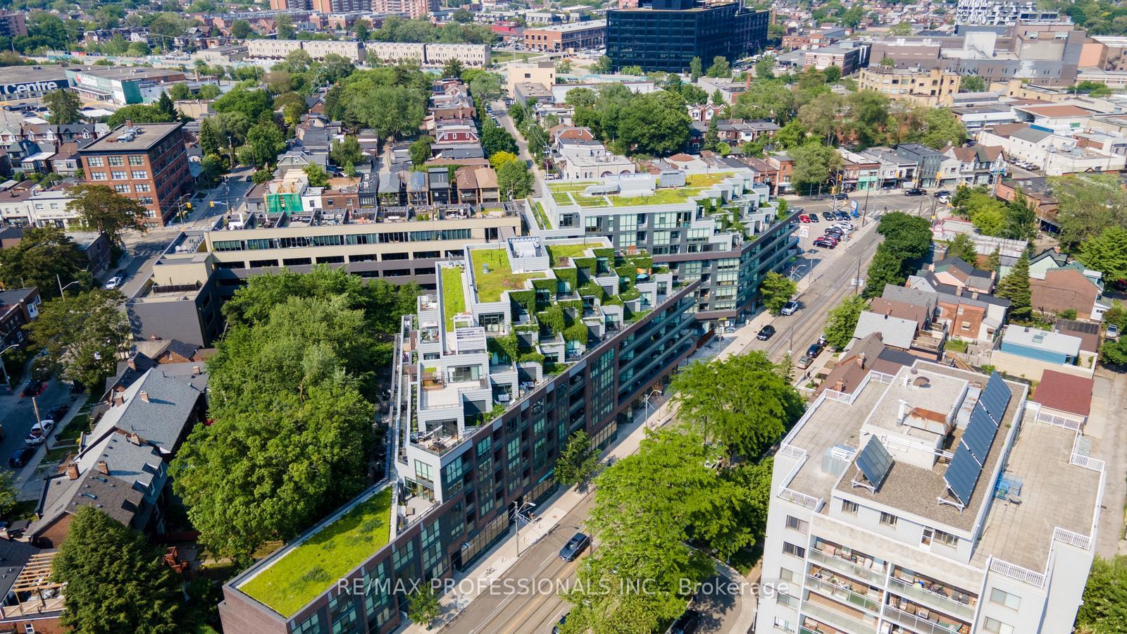 2 Bedrooms Condo at 38 Howard, Toronto For sale