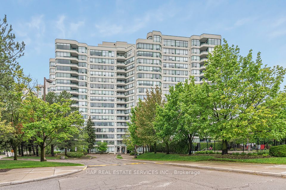 110 Promenade