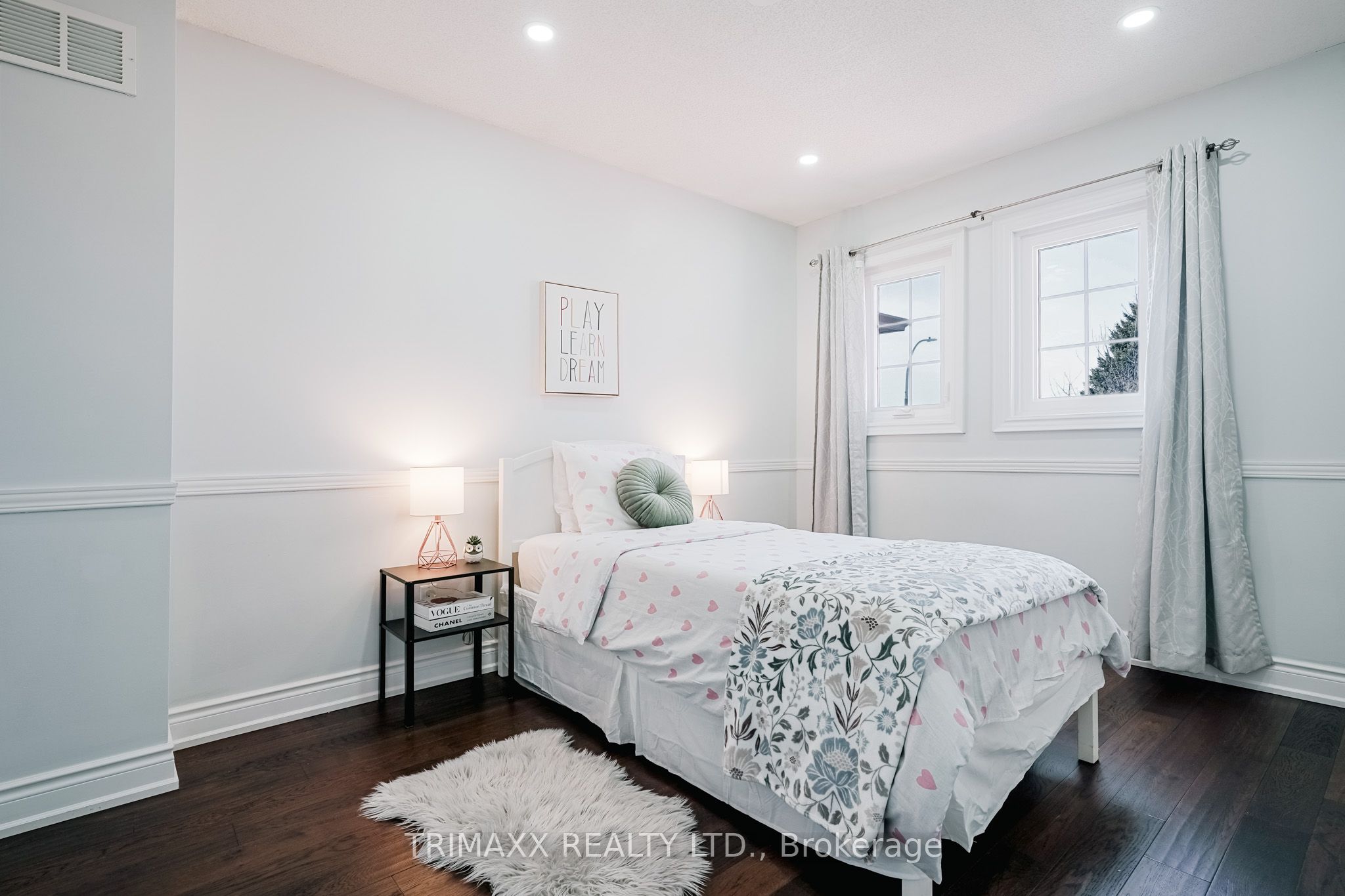 92 Hartrick Place