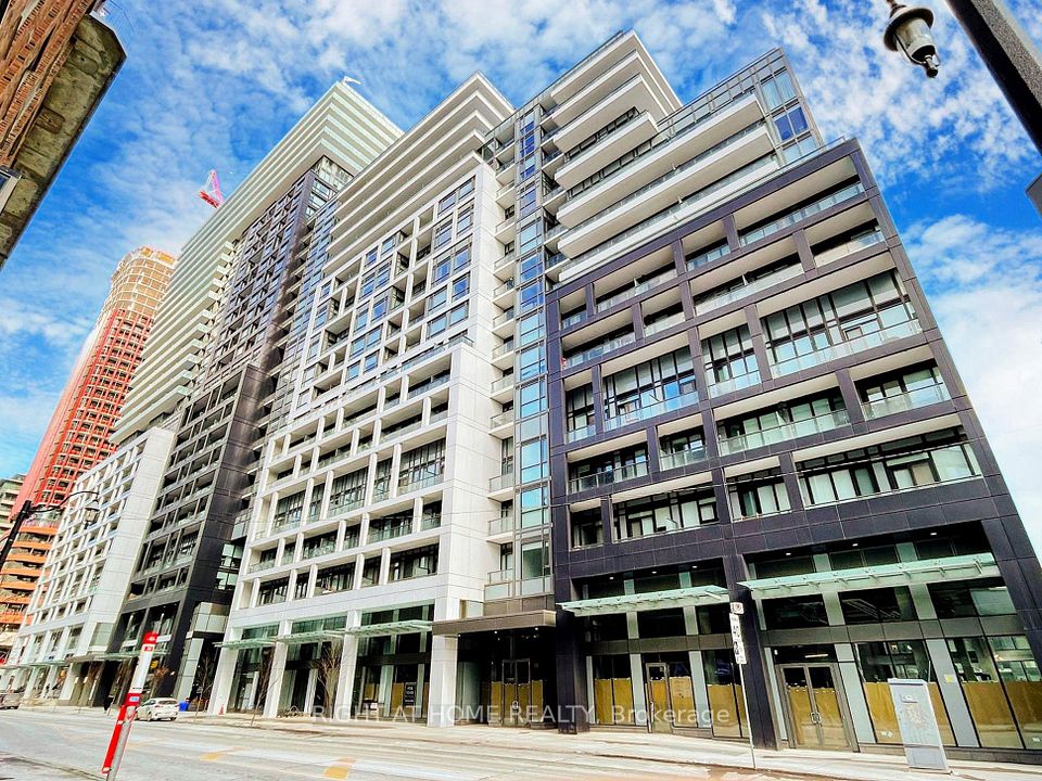 121 Lower Sherbourne