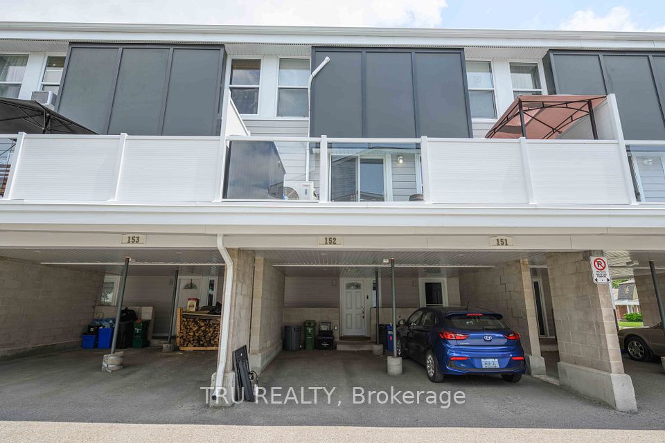 825 Cahill