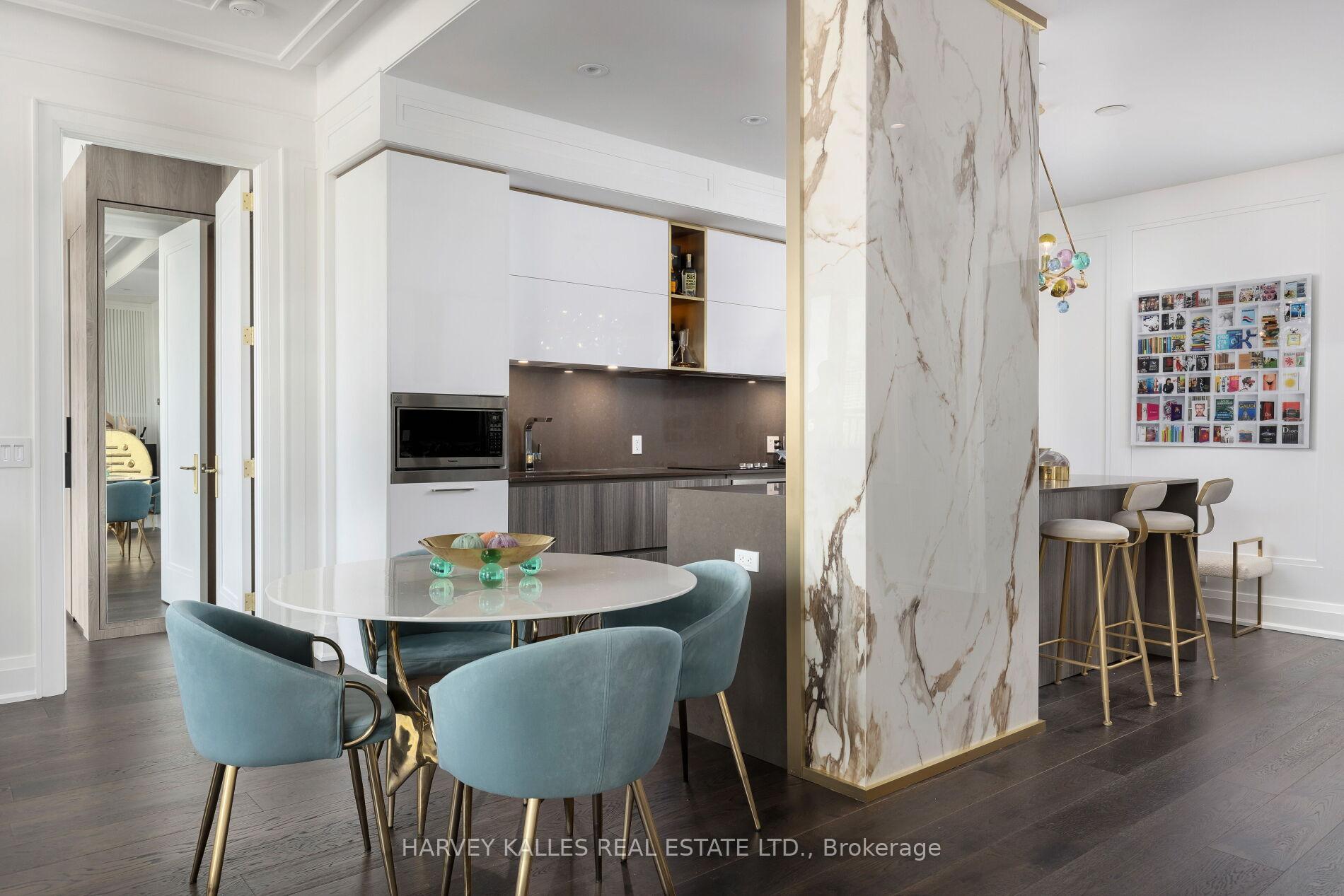 151 Avenue Road 805