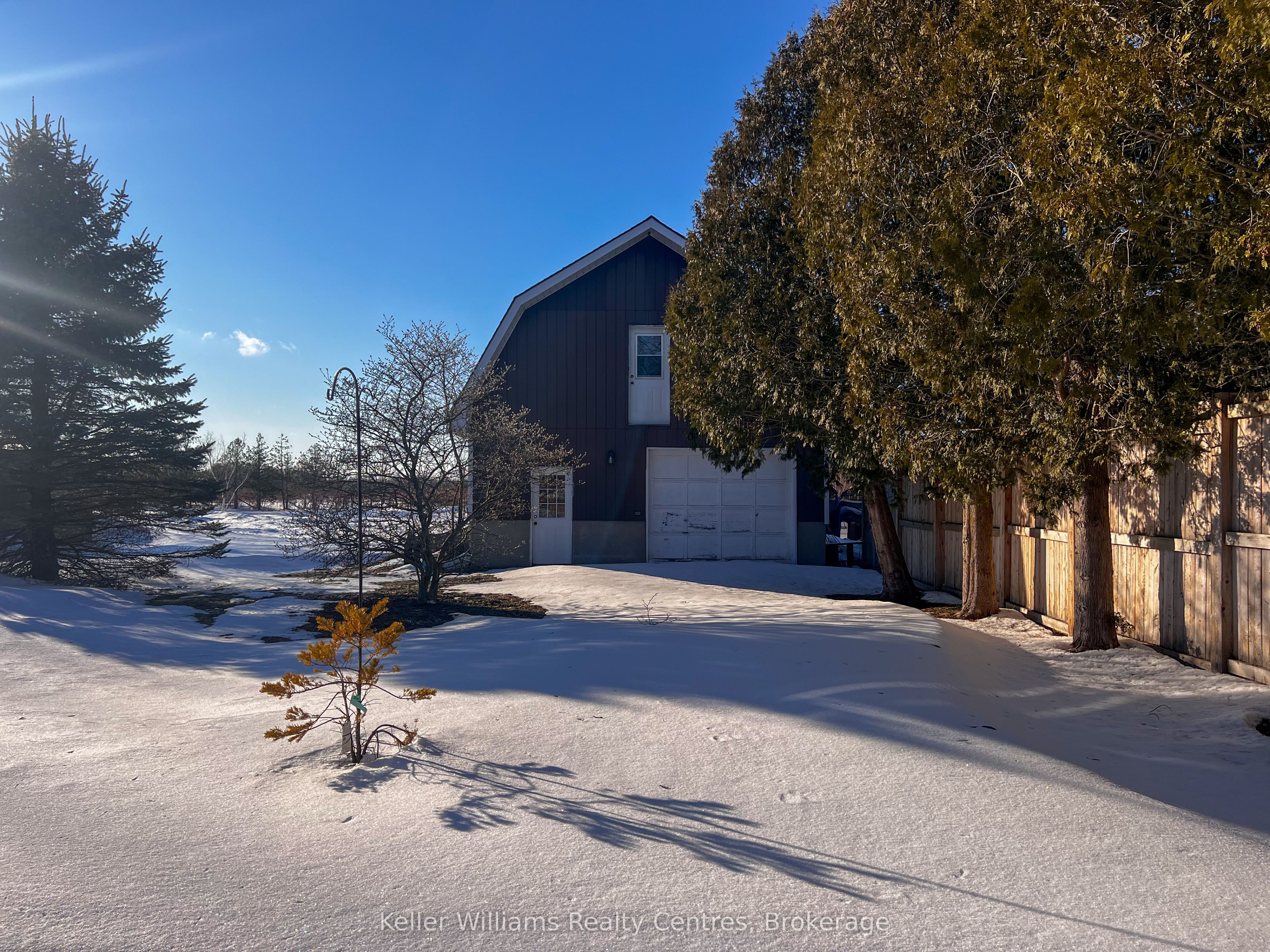 115 Carlisle Street, Saugeen Shores, ON N0H 2L0