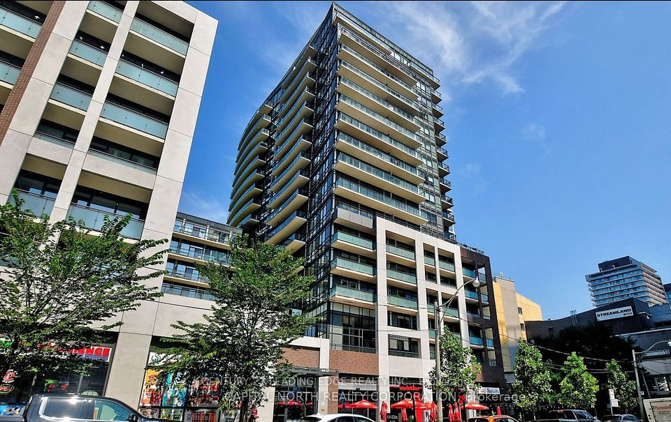 460 Adelaide