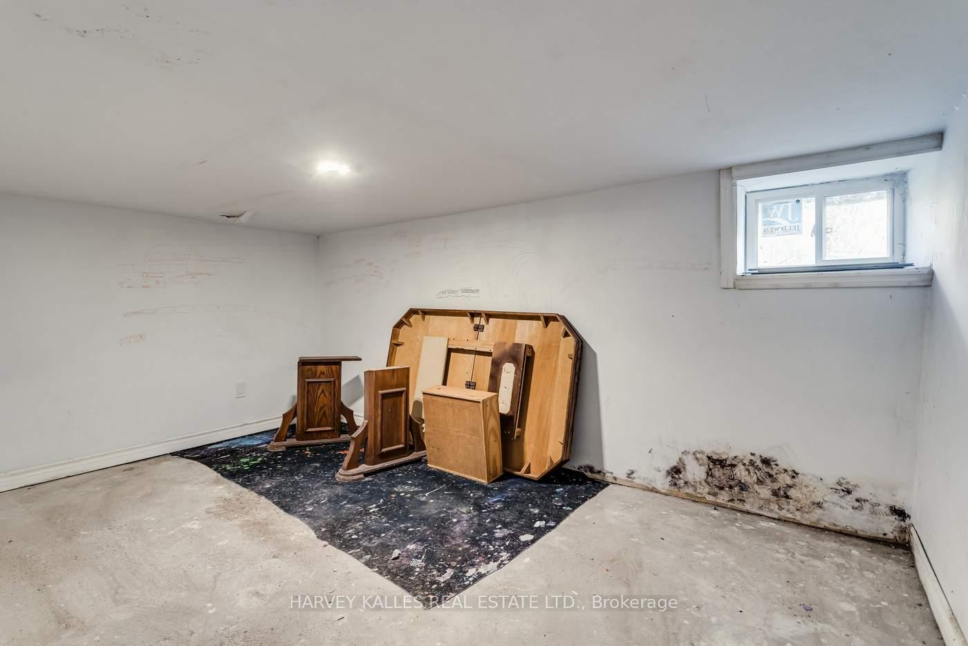 123 Galloway Road