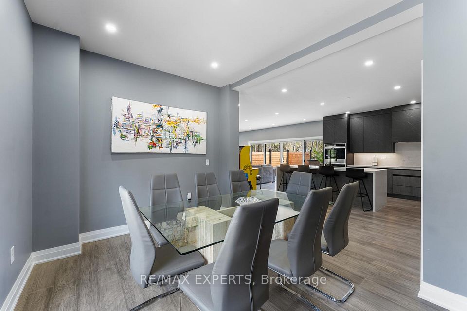 11 Joliet Crescent