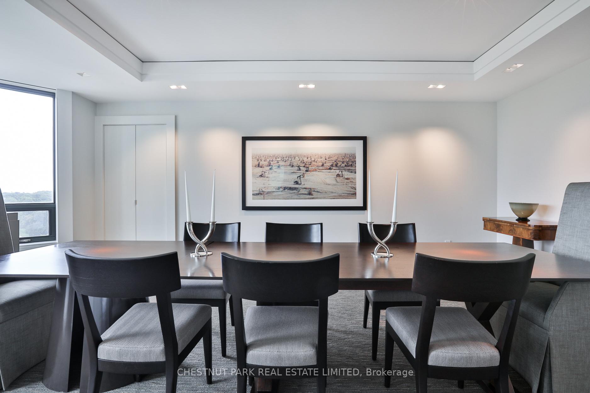 3 Bedrooms Condo at 33 Jackes,  Toronto For sale
