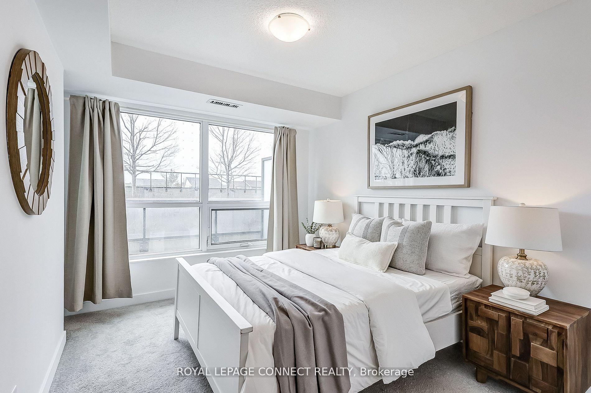 1 Bedroom Condo at 8 Trent, Toronto For sale