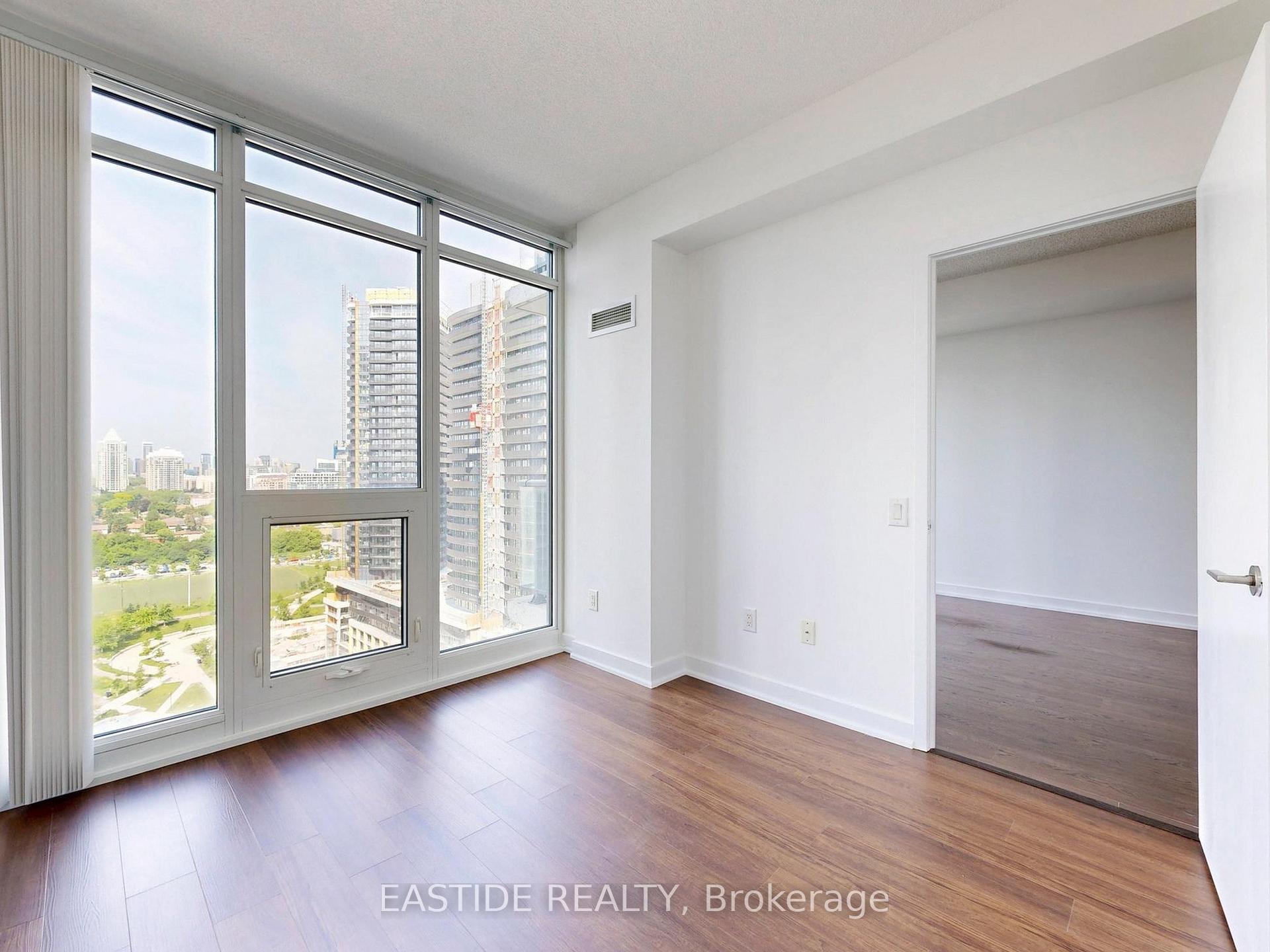 2 Bedrooms Condo at 121 Mcmahon, Toronto For sale