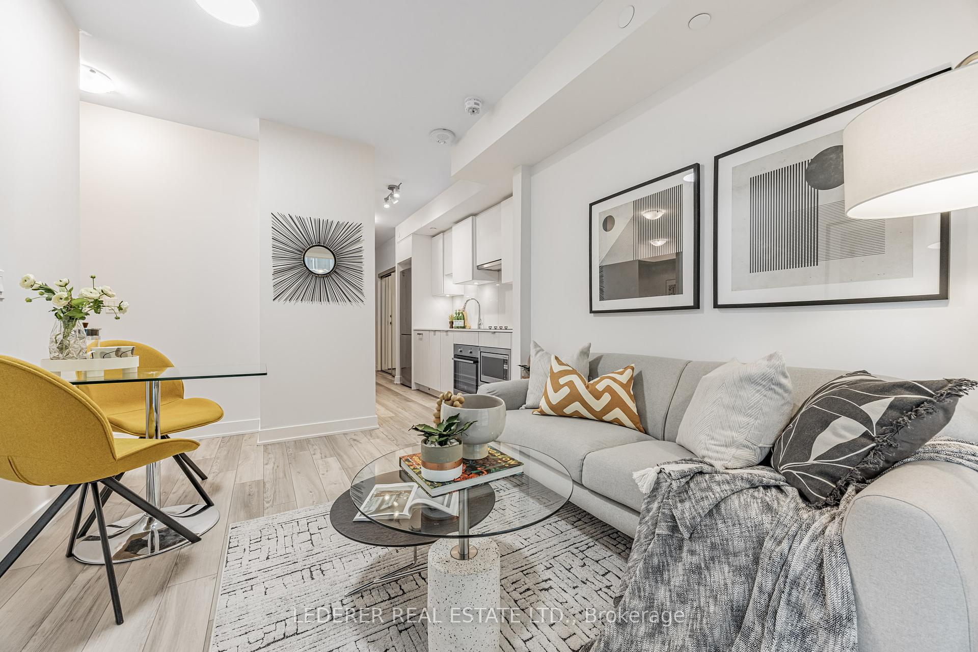 2 Bedrooms Condo at 195 Redpath, Toronto For sale