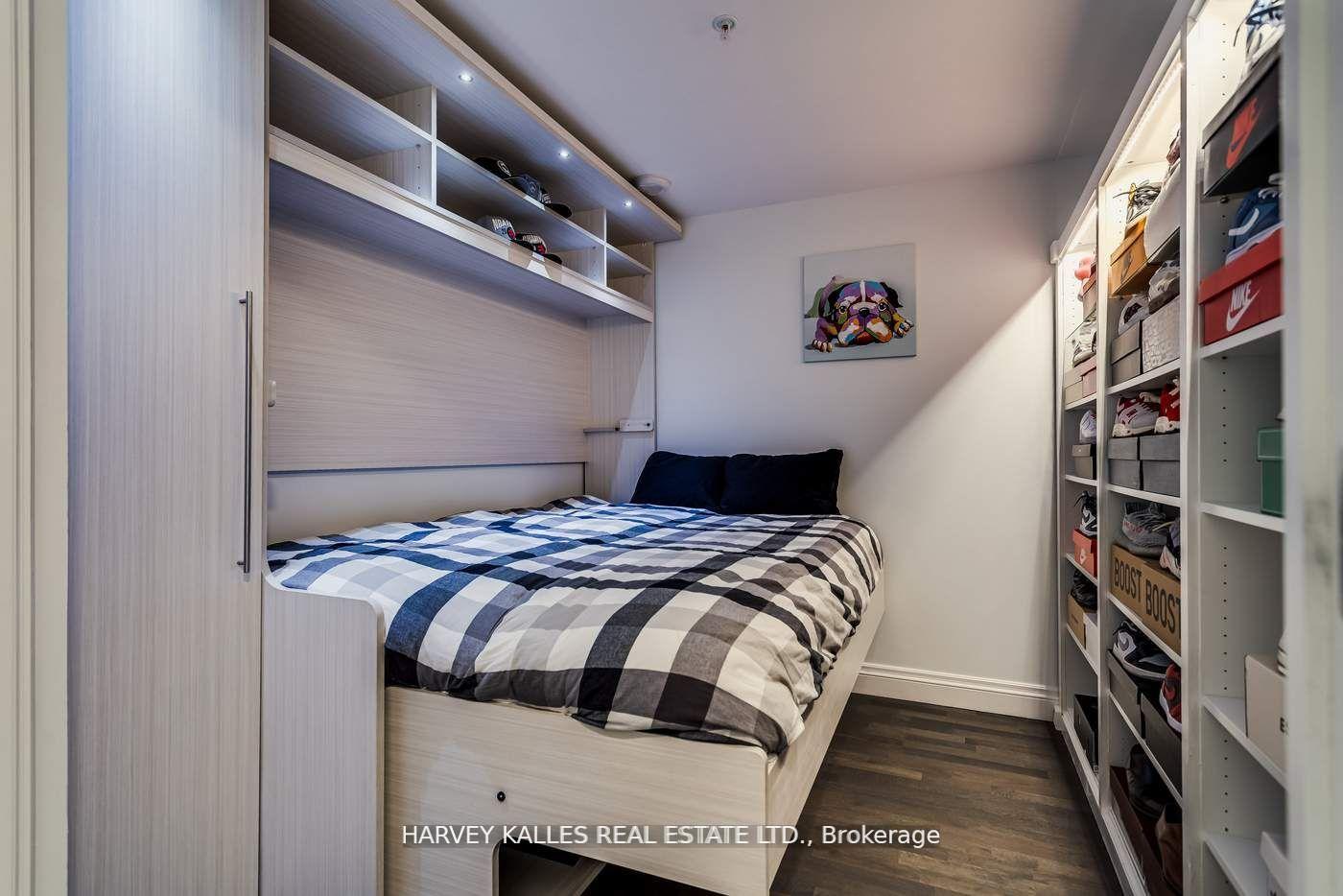 4 Bedrooms Condo at 101 Charles, Toronto For sale