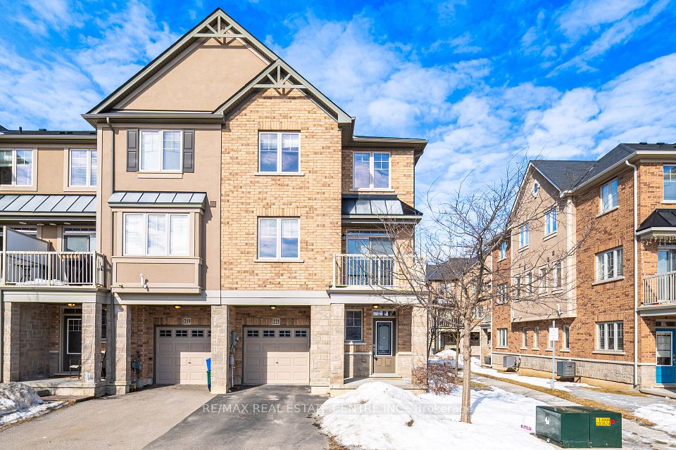 221 Westbank