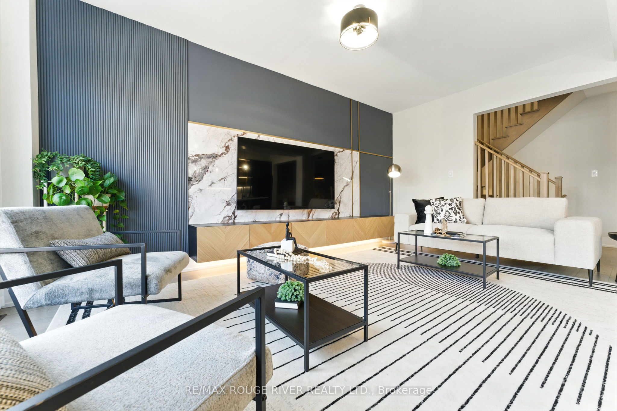 7 Caviglia Lane
