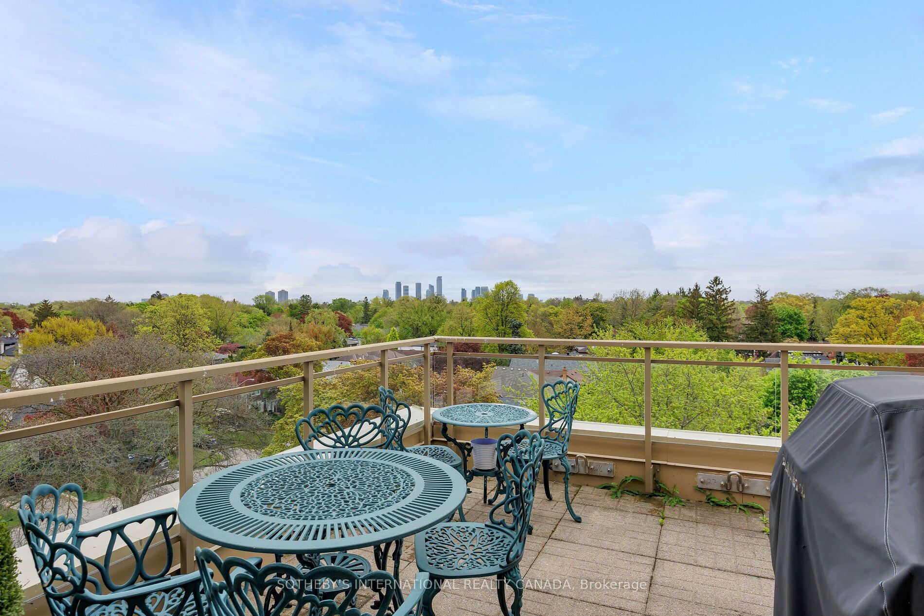 935 Royal York Road, #601