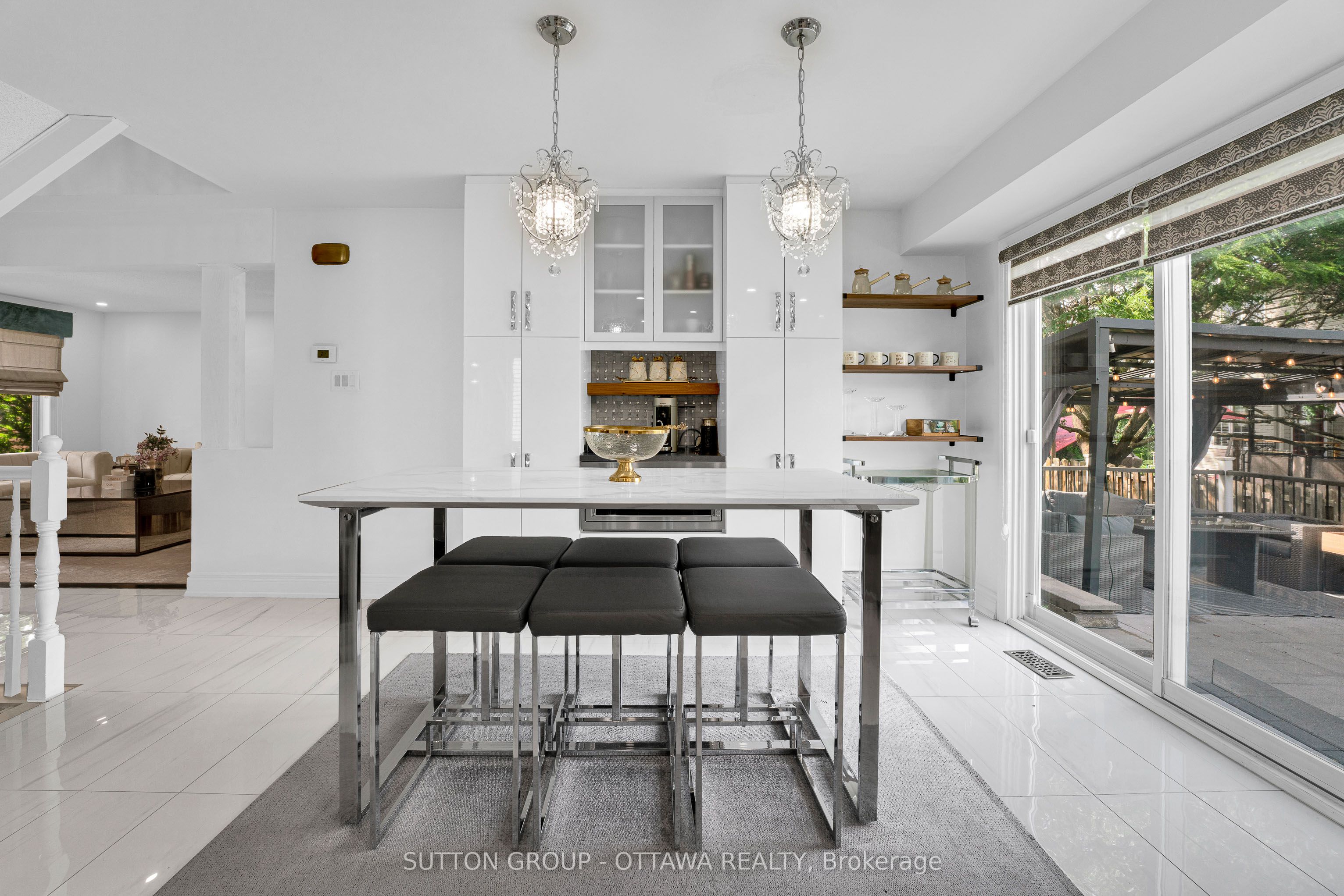2163 Johnston Road