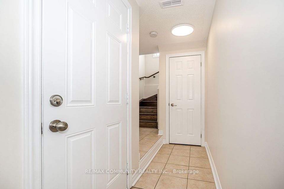 18 Cooperage Lane ; MLS ID: E12156235