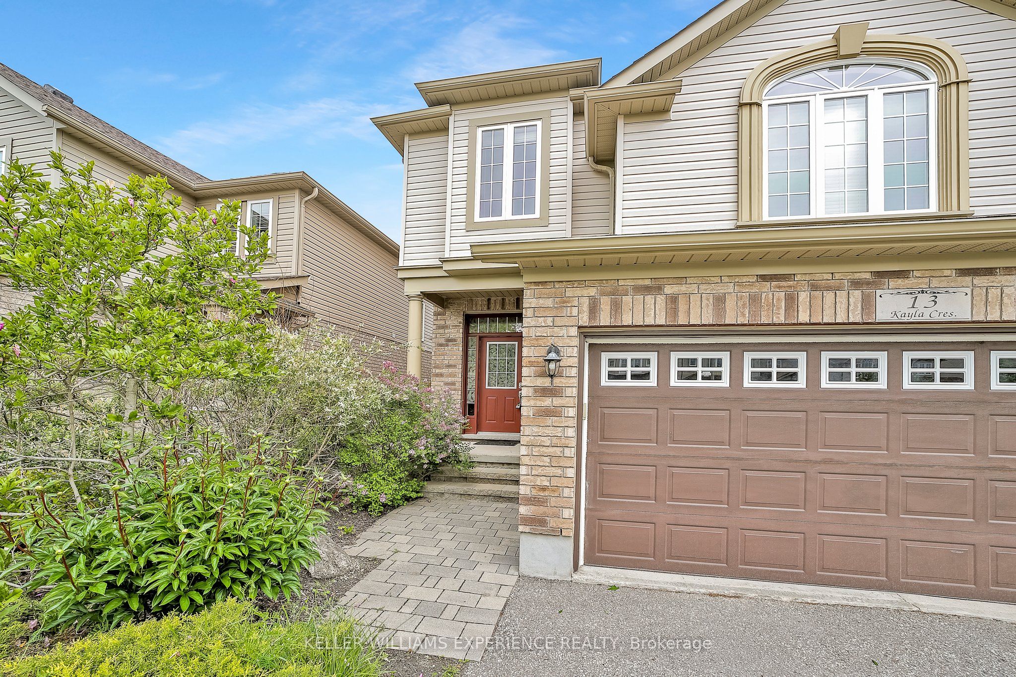 13 KAYLA Crescent