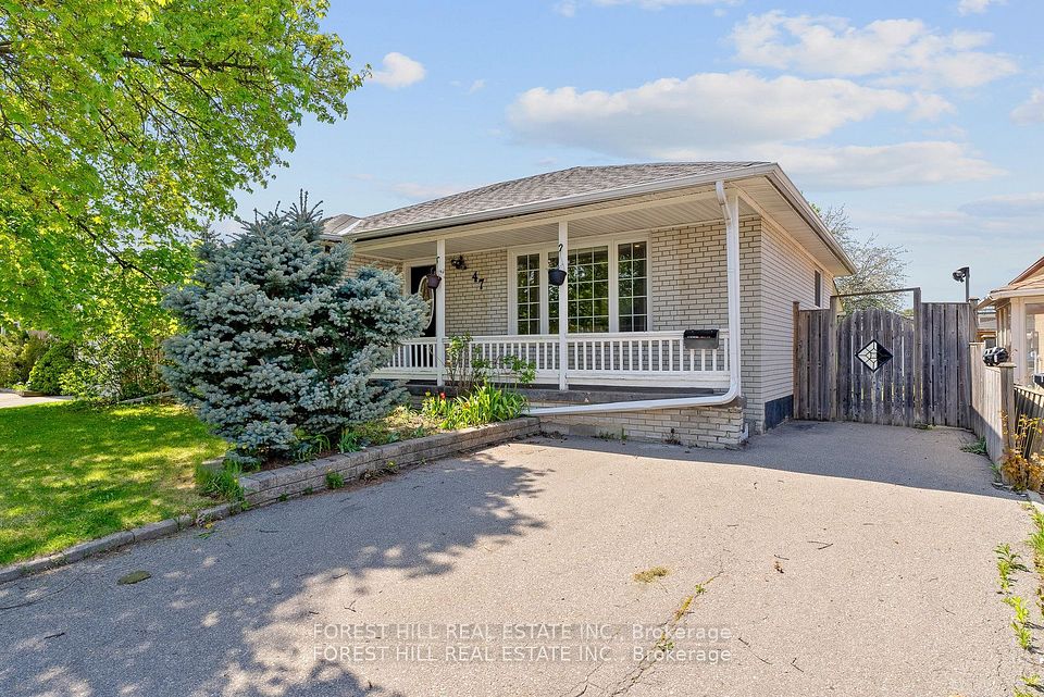 47 Kingsmere Crescent, Brampton, ON L6X 1Z5