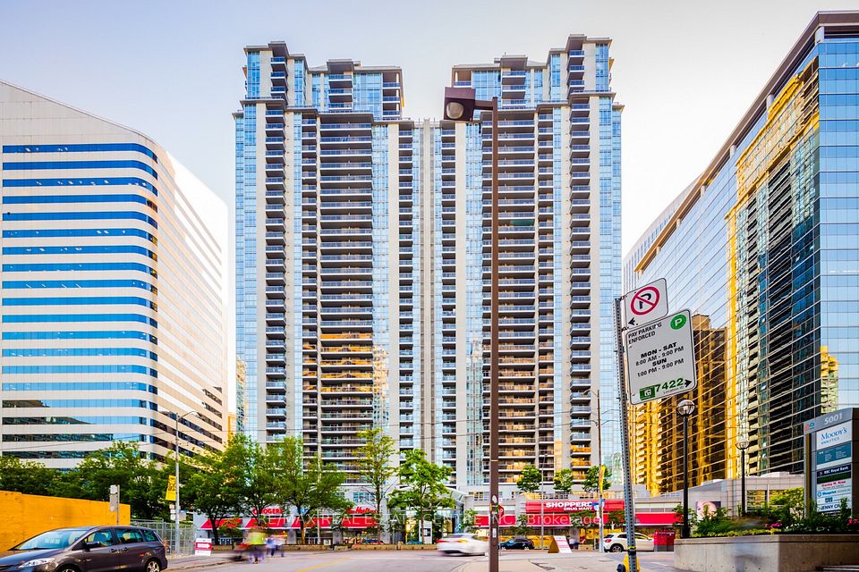 4968 Yonge