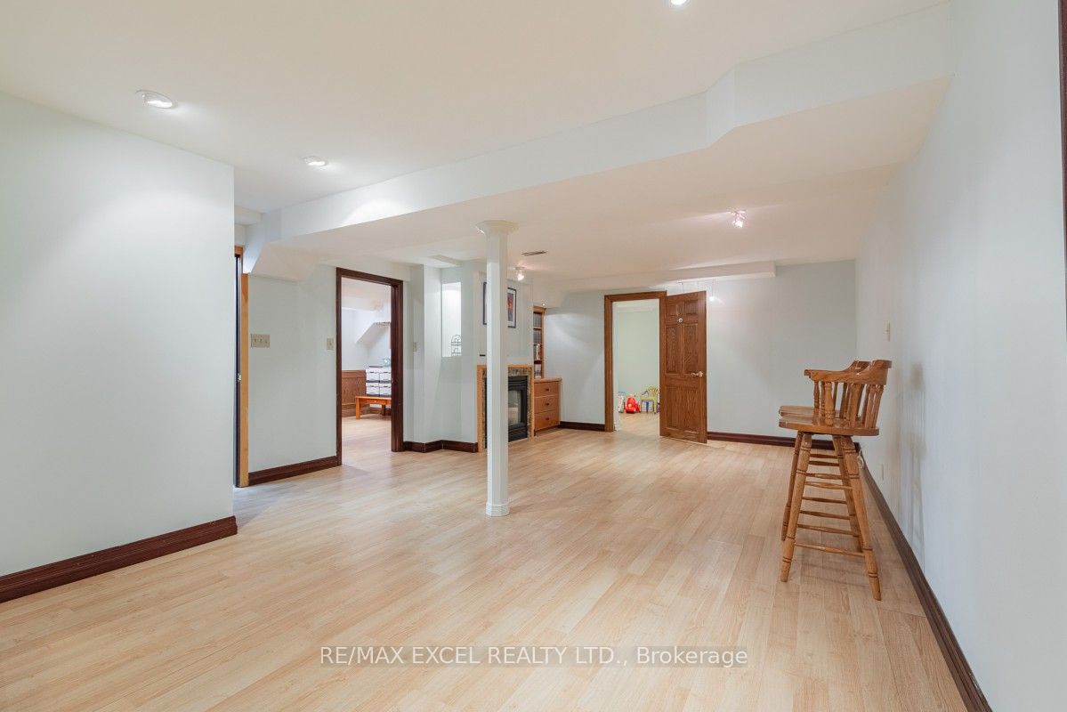 8 Boyd Court