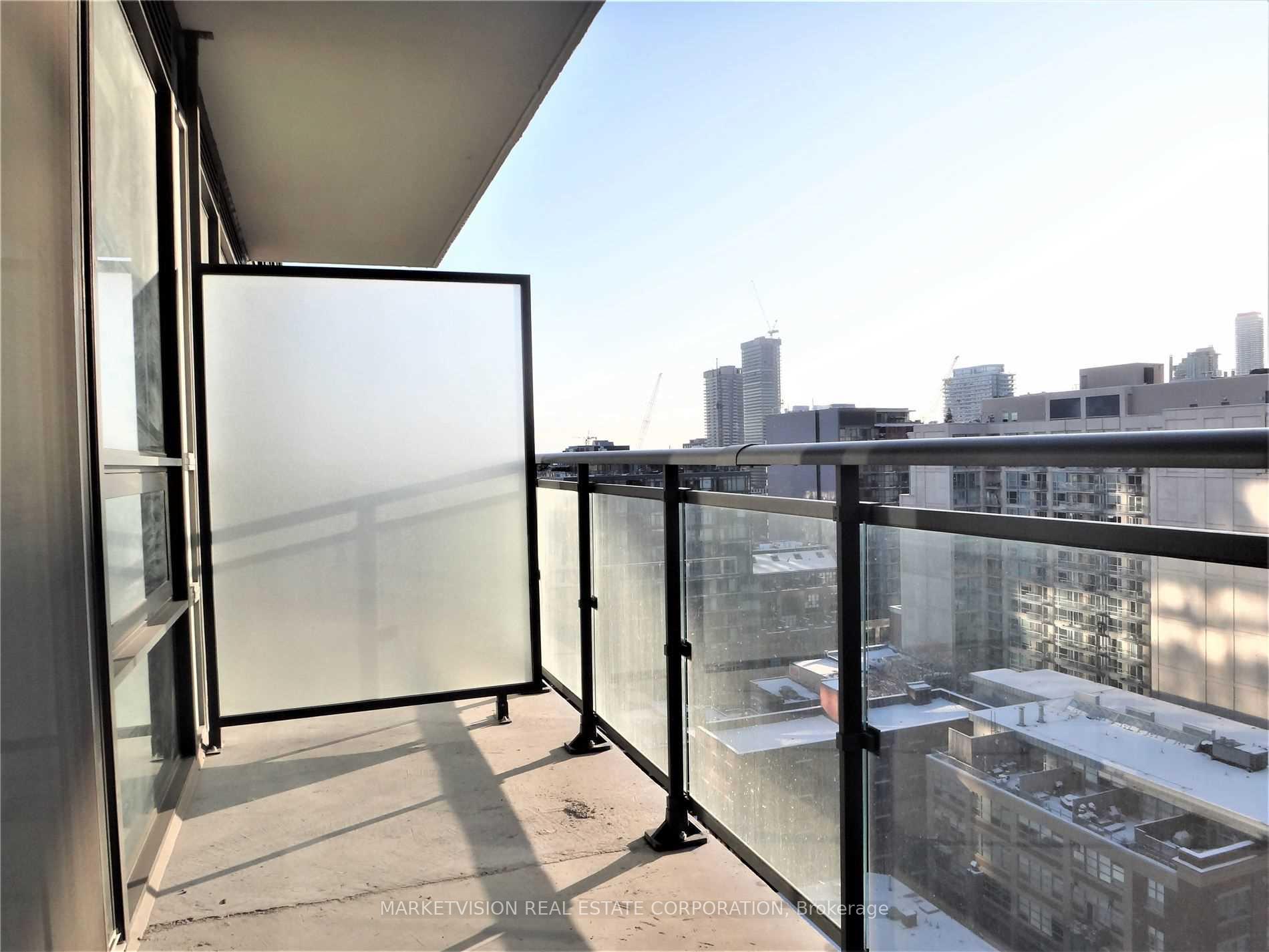 1 Bedroom Condo at 460 Adelaide,  Toronto For sale