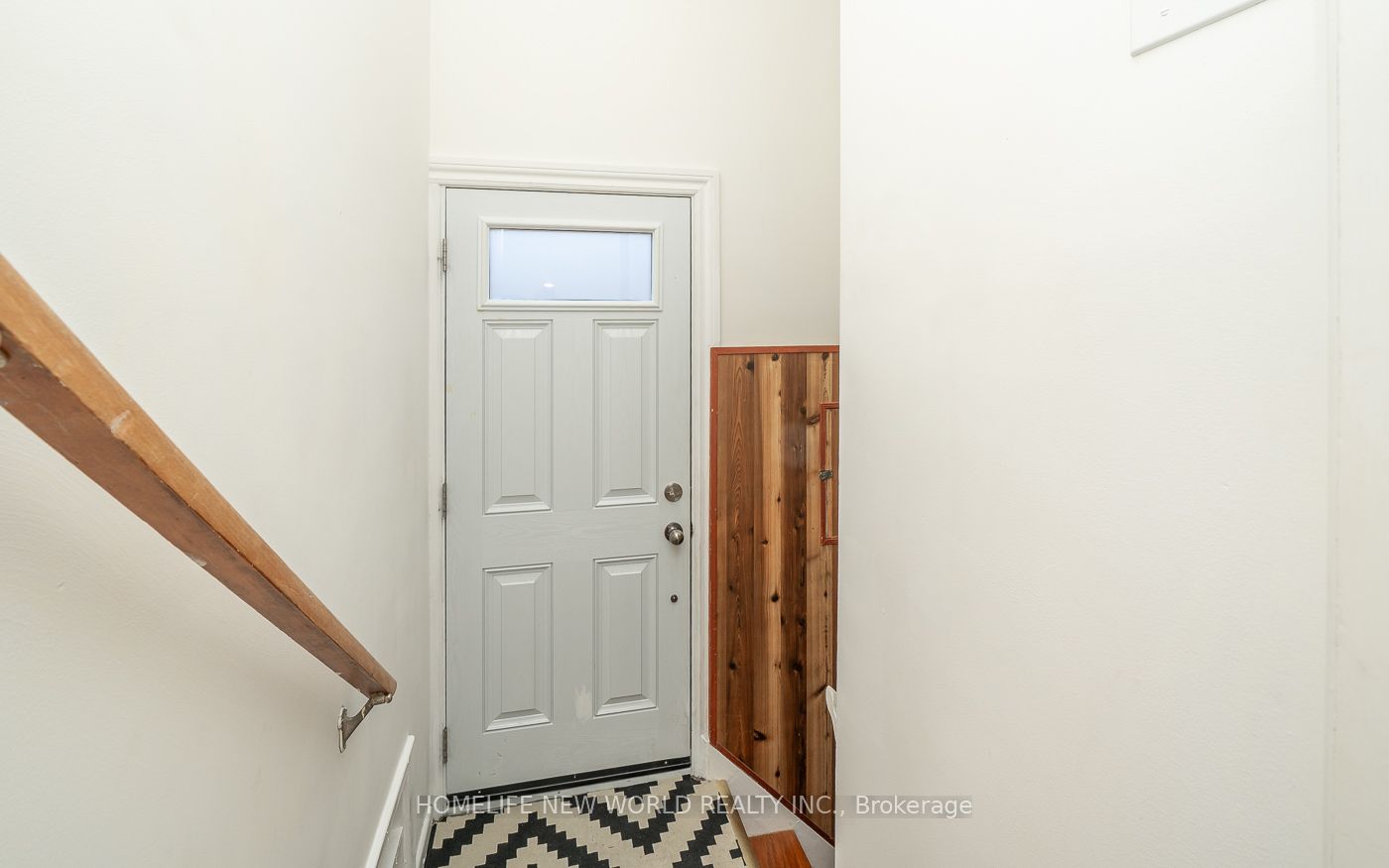 17 Savarin Street