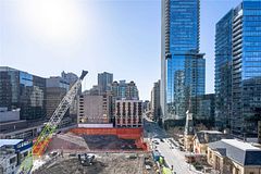 1 Yorkville Avenue 705