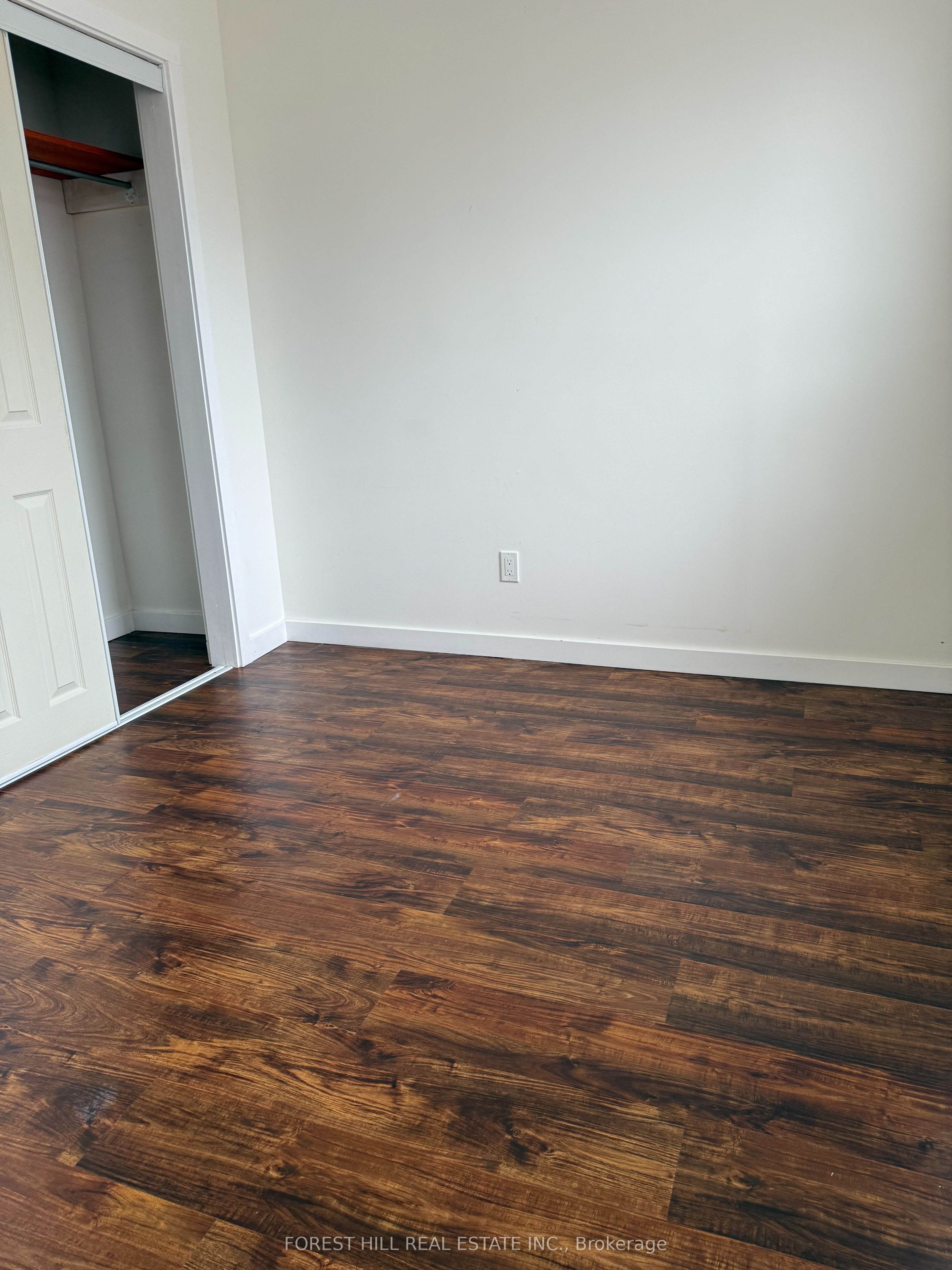 378 Bloor Street W, #1