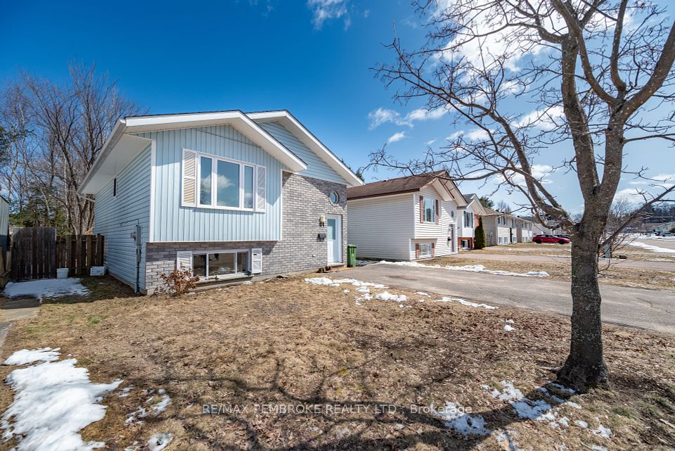 14 Briarwood