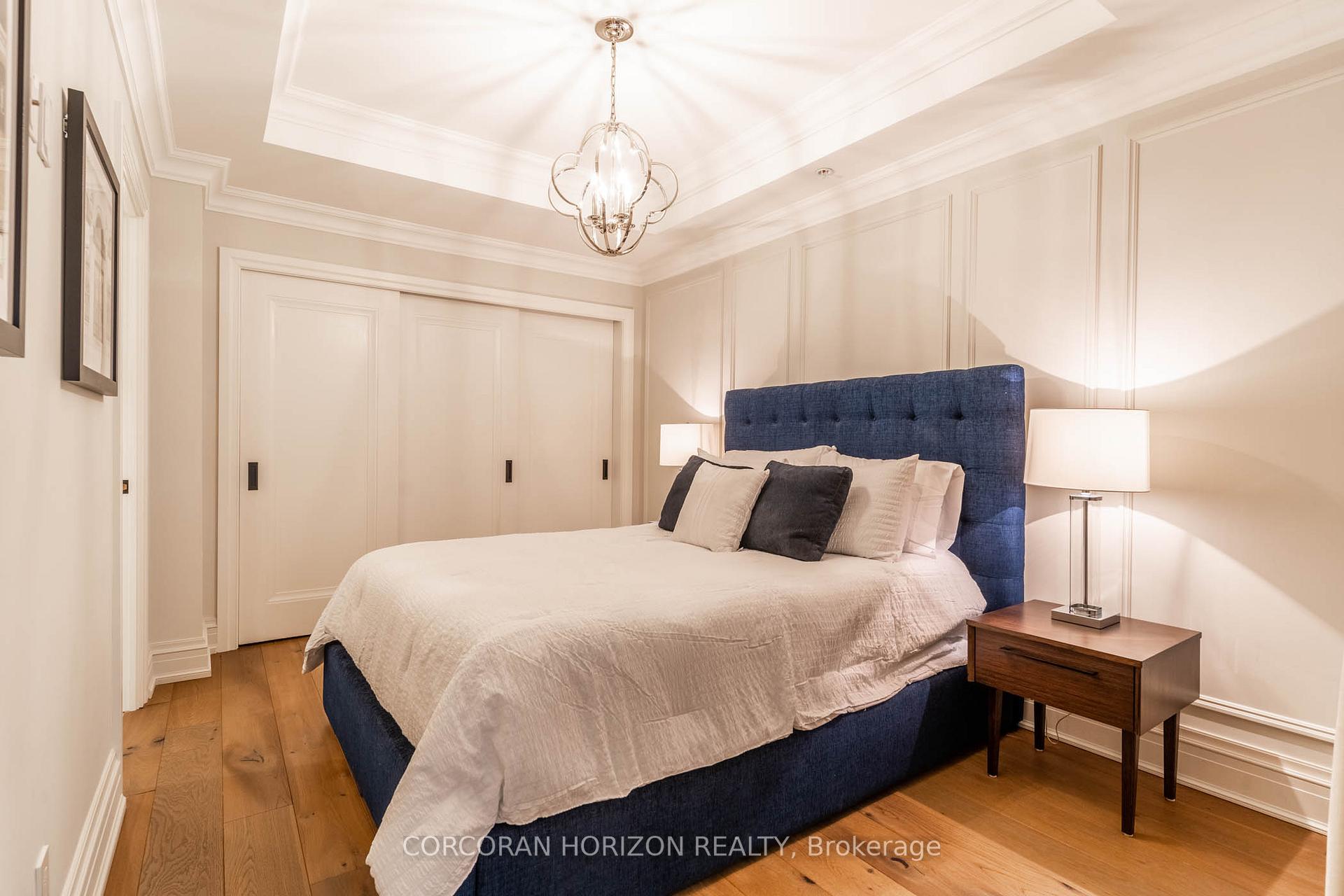 4 Bedrooms Condo at 30 Nelson, Toronto For sale