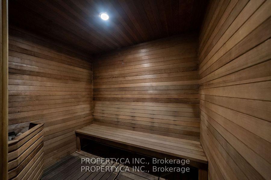 2 Bedrooms Condo at 165 Legion, Toronto For sale