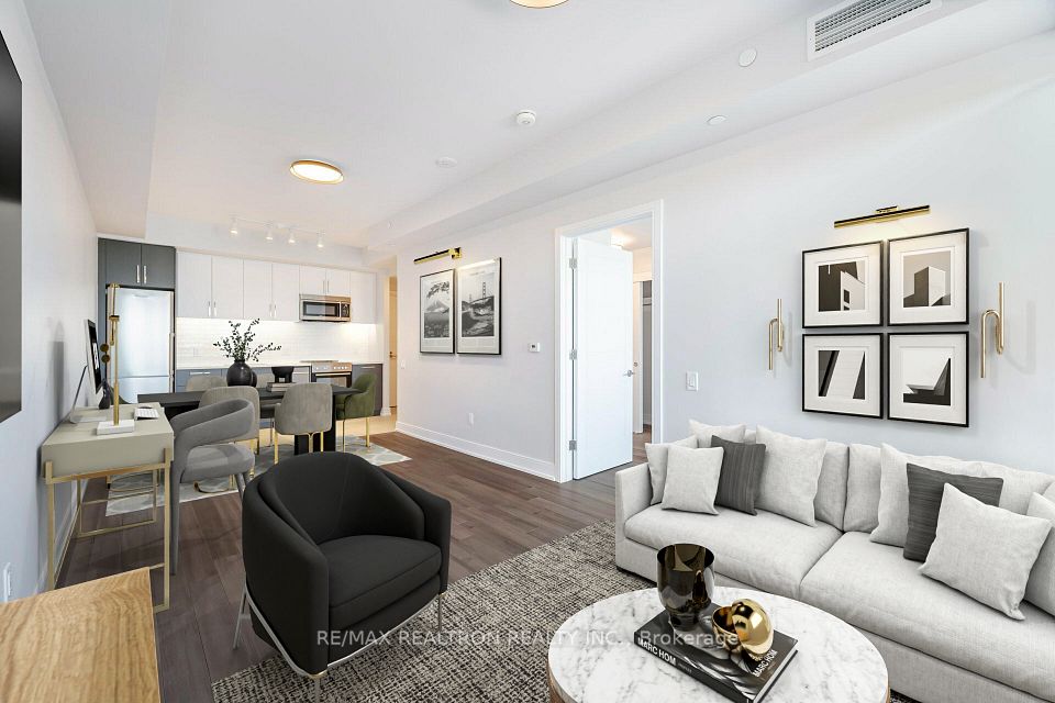 2525 Bathurst