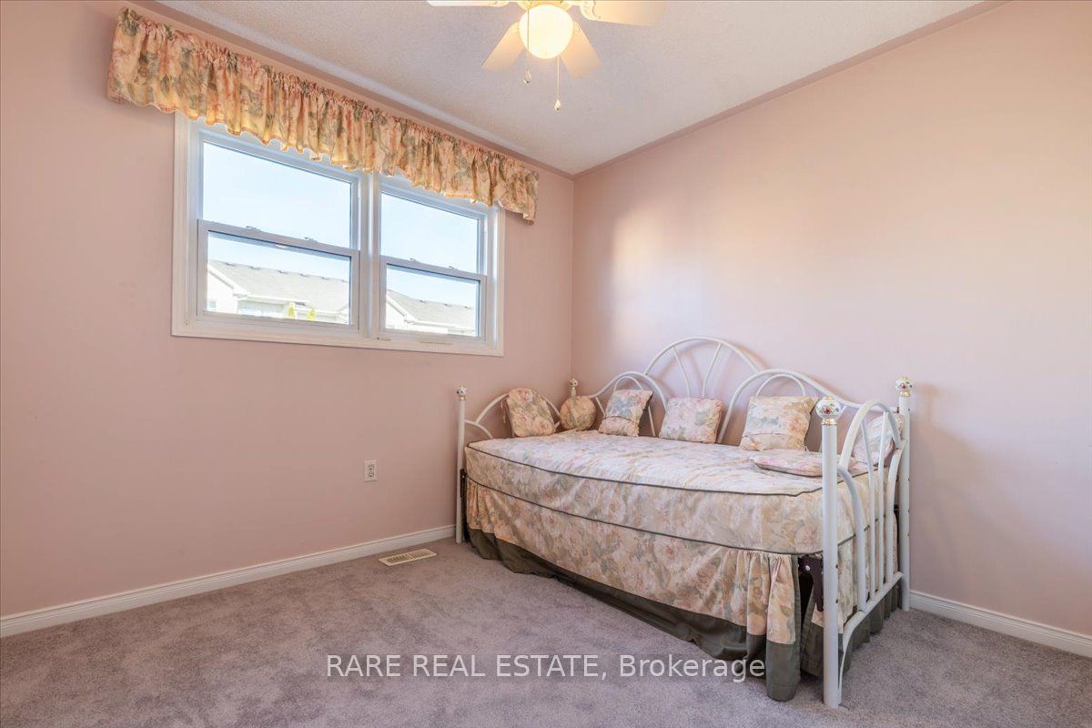 120 D'ambrosio Drive, #28