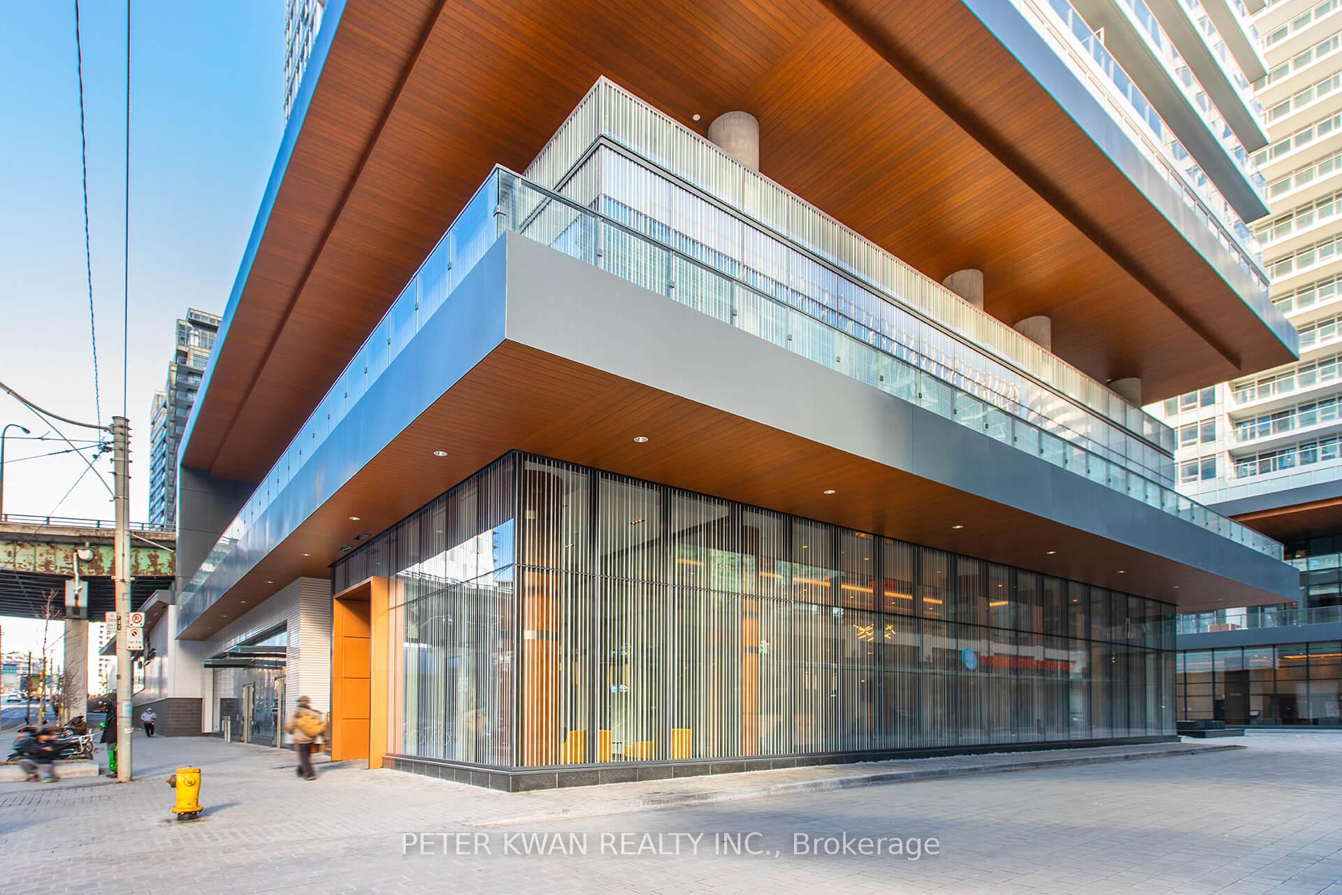 2 Bedrooms Condo at 19 Bathurst, Toronto For sale
