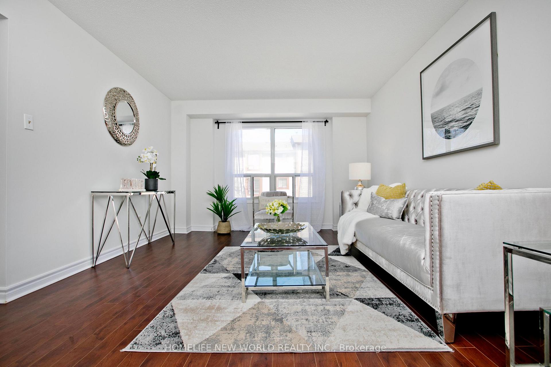 4 Bedrooms Condo at 24 Fundy Bay,  Toronto For sale