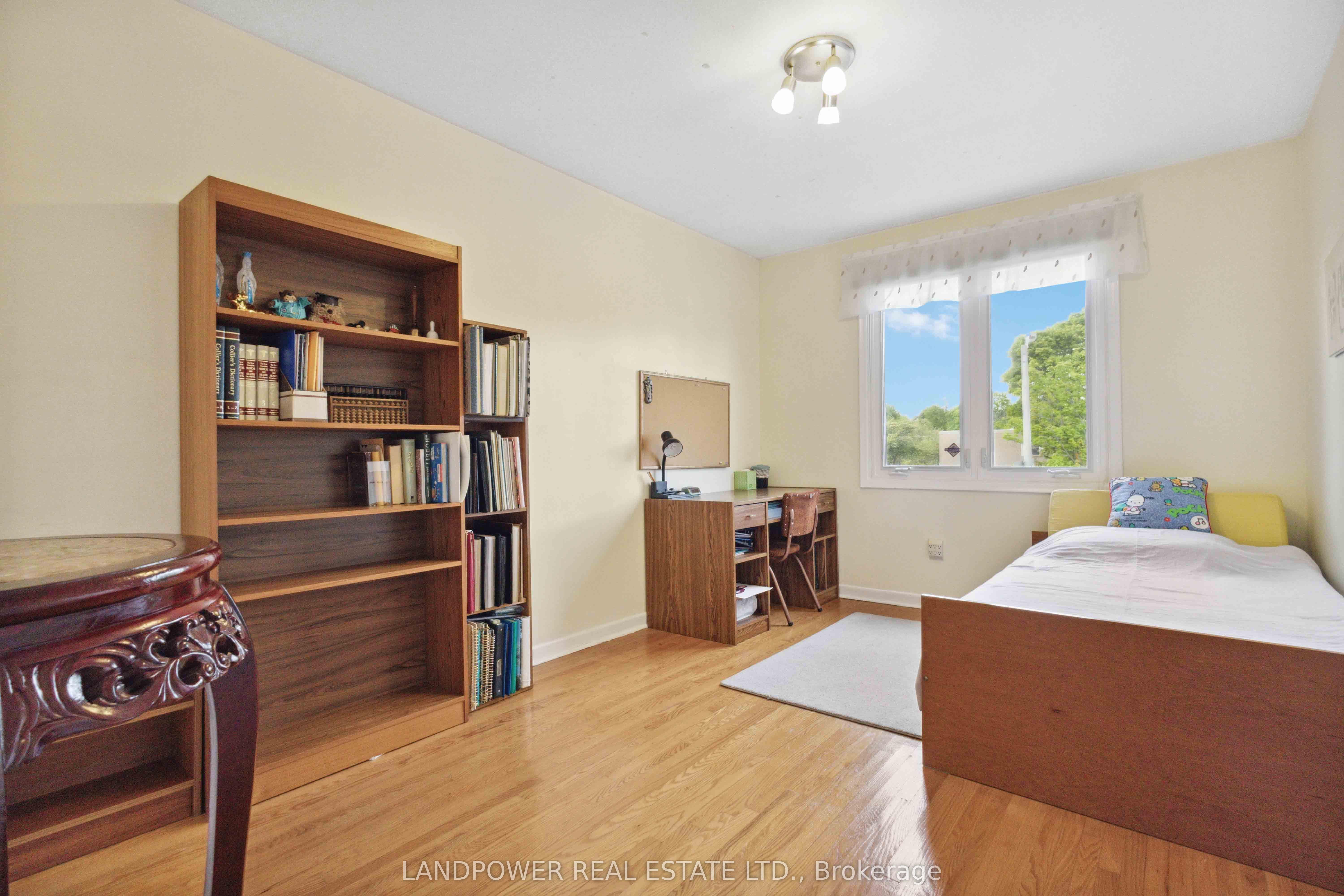 851 Huntingwood Drive