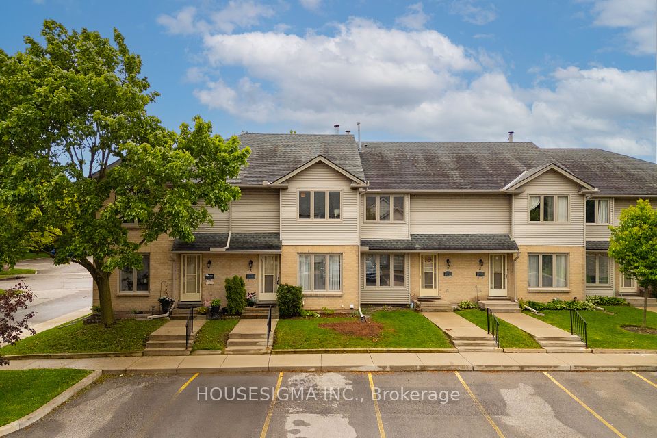 #2 - 1290 Bentley Drive, London East, ON N5V 4M3