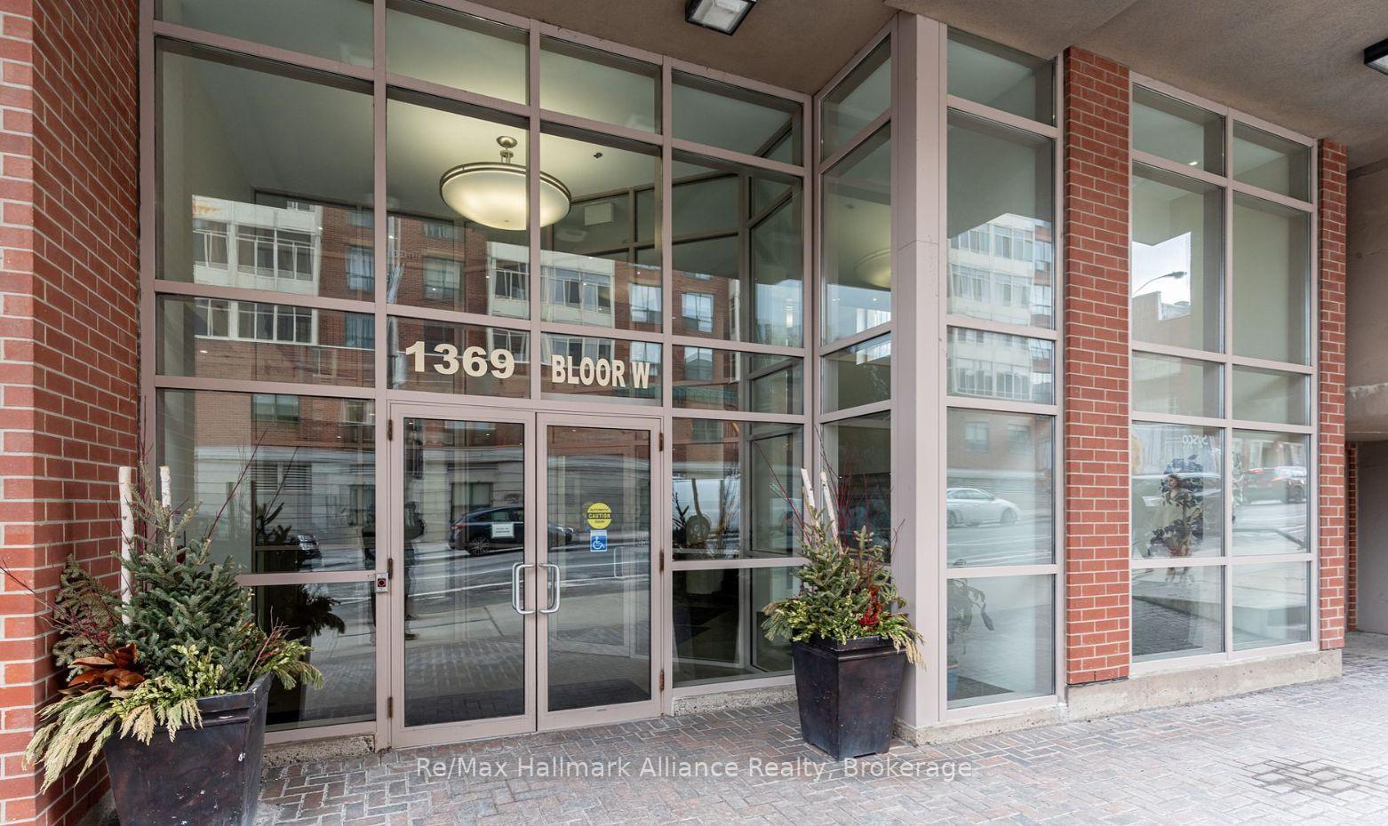 Condo at 1369 Bloor, Toronto For sale
