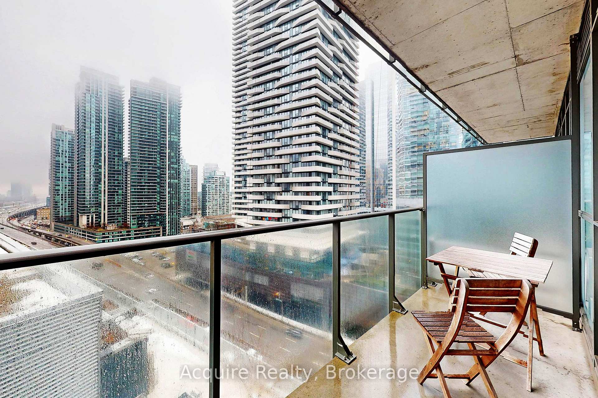 1 Bedroom Condo at 55 Bremner, Toronto For sale