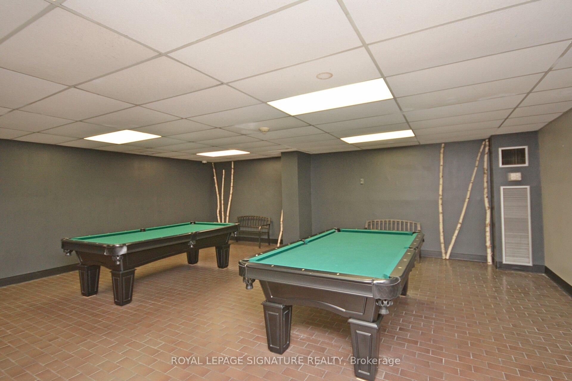 4 Bedrooms Condo at 1300 Mississauga Valley,  Mississauga For sale