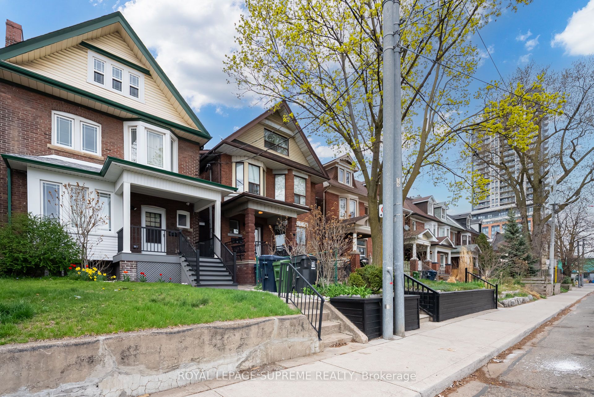 20 Edna Avenue, #1