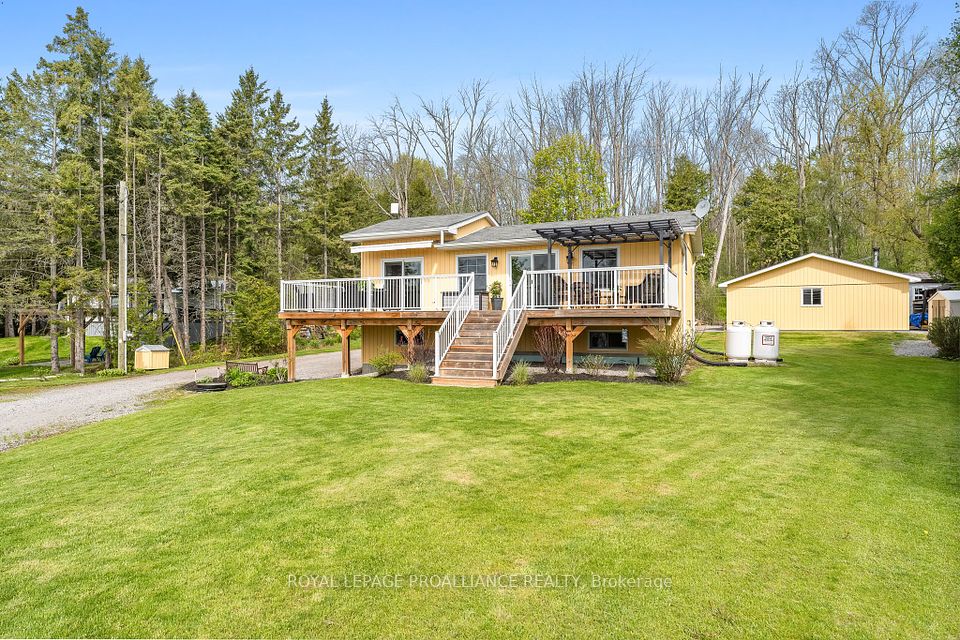 686 North Shore
