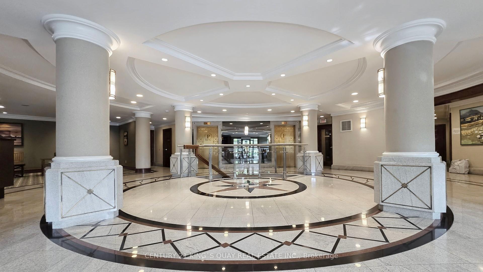 2 Bedrooms Condo at 18 Pemberton, Toronto For sale