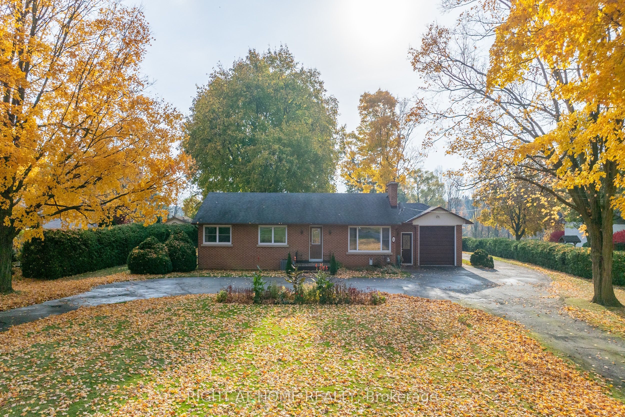 86 Wildwood Road, Halton Hills, ON L7G 4S8