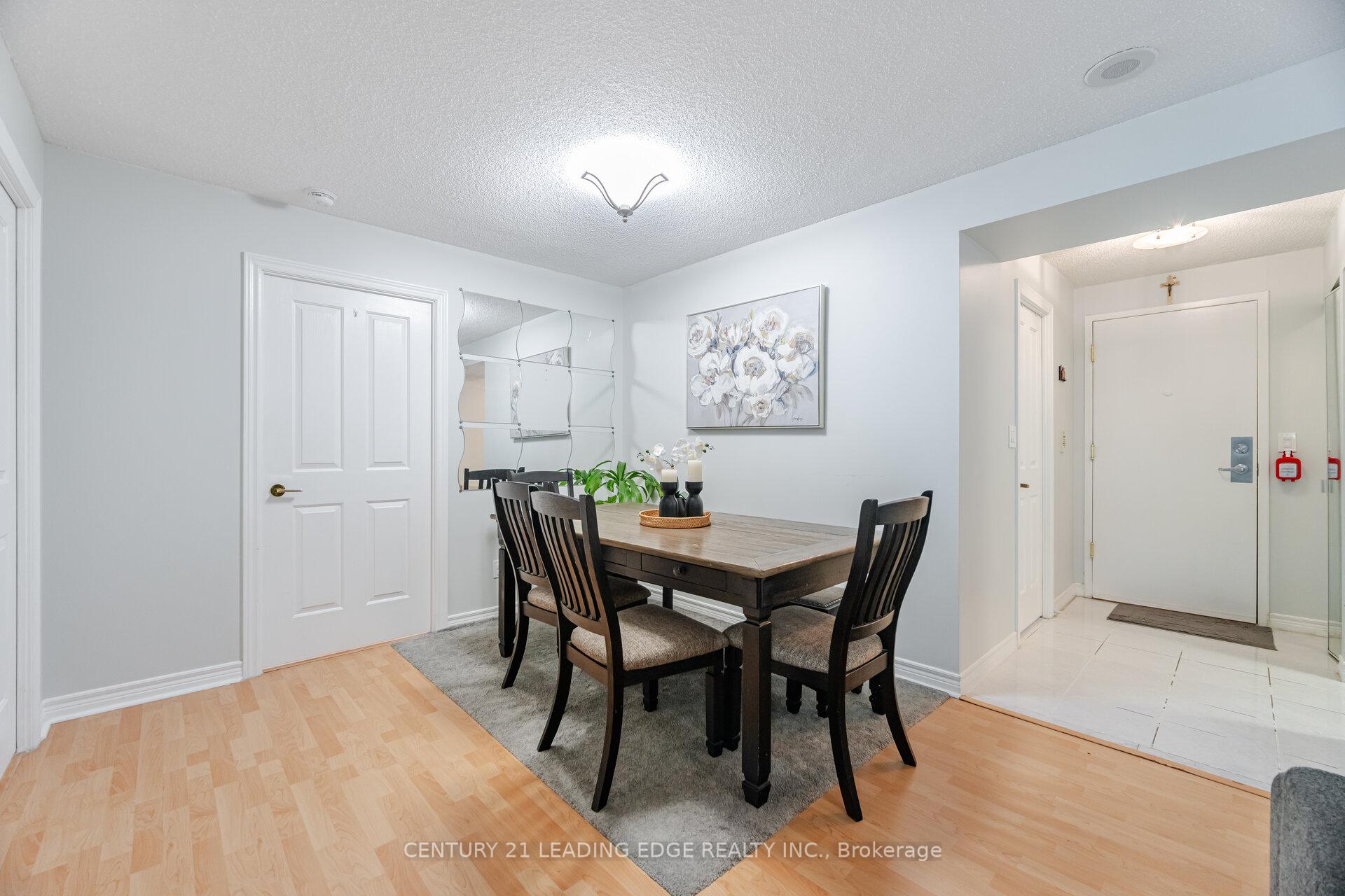 3 Bedrooms Condo at 68 Corporate, Toronto For sale