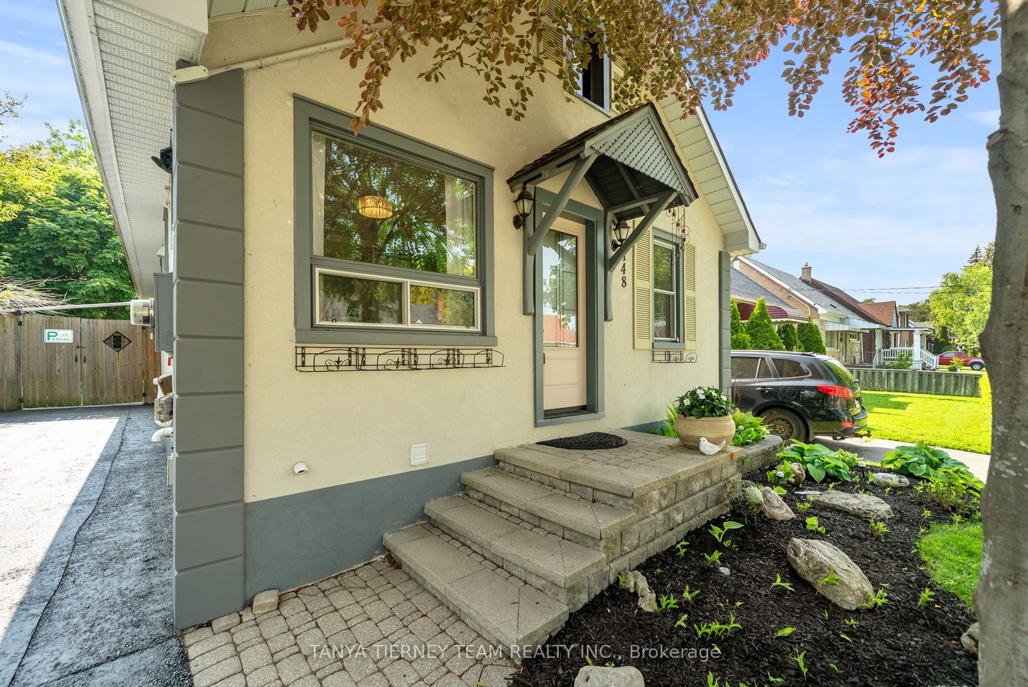 148 Warren Avenue