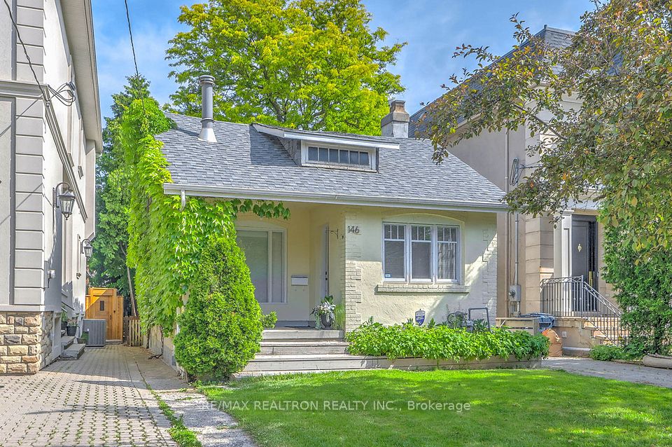 146 Woburn Avenue